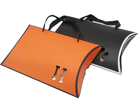 pillow box bag with hollow style