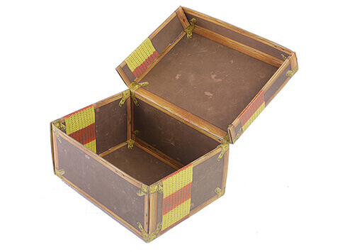 Corrugated Vintage BOx 78 2