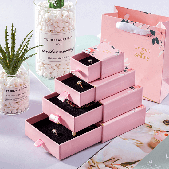 stacked jewelry packaging box design 4