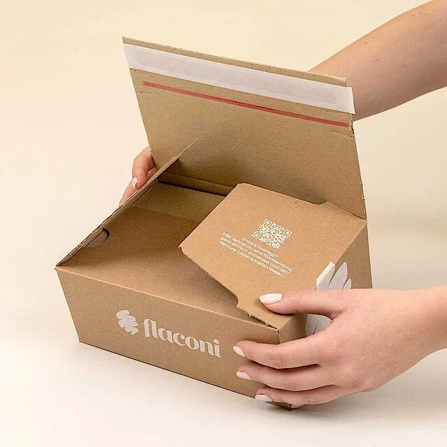 ecommerce packaging protective sustainable brand box