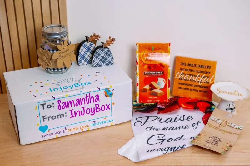 subscription box unboxing happy customer stable revenue