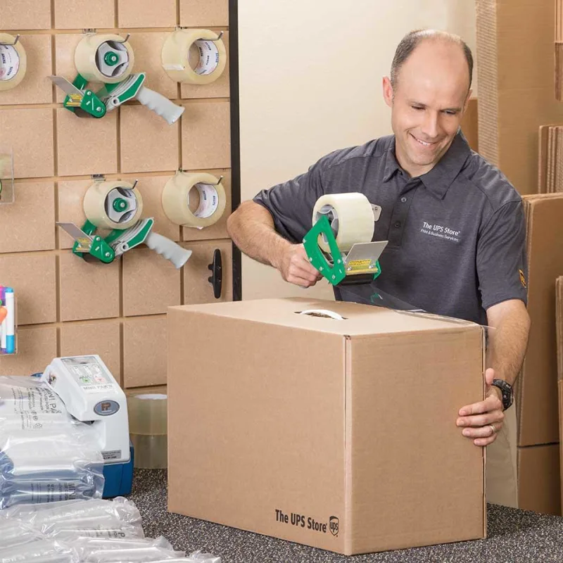 ecommerce packaging secure shipping boxes delivery