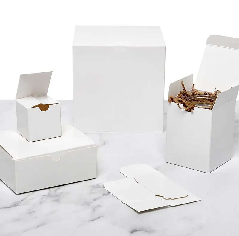 Solid Bleached Sulfate luxury white paperboard box