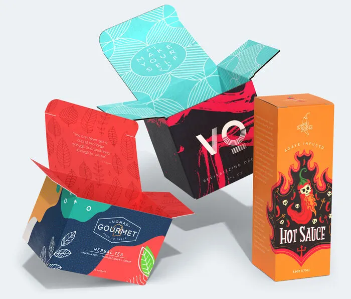 branded e-commerce packaging custom logo design