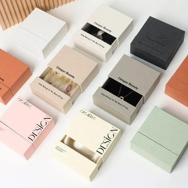 eco-friendly minimalist recyclable jewellery packaging design