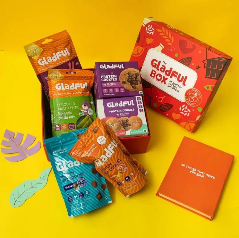 innovative packaging unboxing joyful retail customer