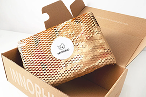 Blog honeycombpaperwrap 1200w xwjifg