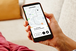 Why Real Time Tracking is the Future of Logistics cover mtsqgy