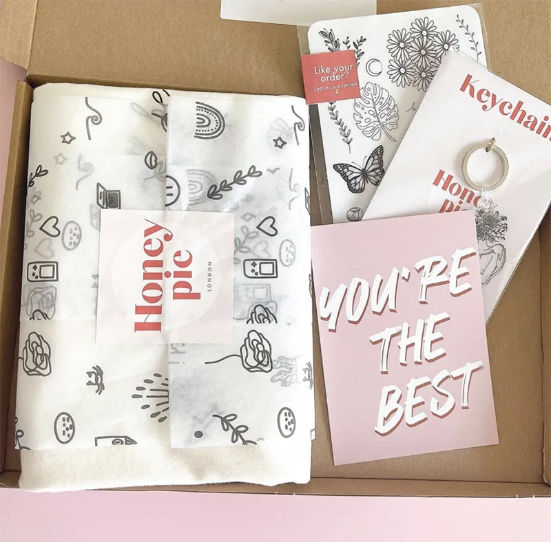 interactive cosmetics packaging unboxing customer engagement social media sharing