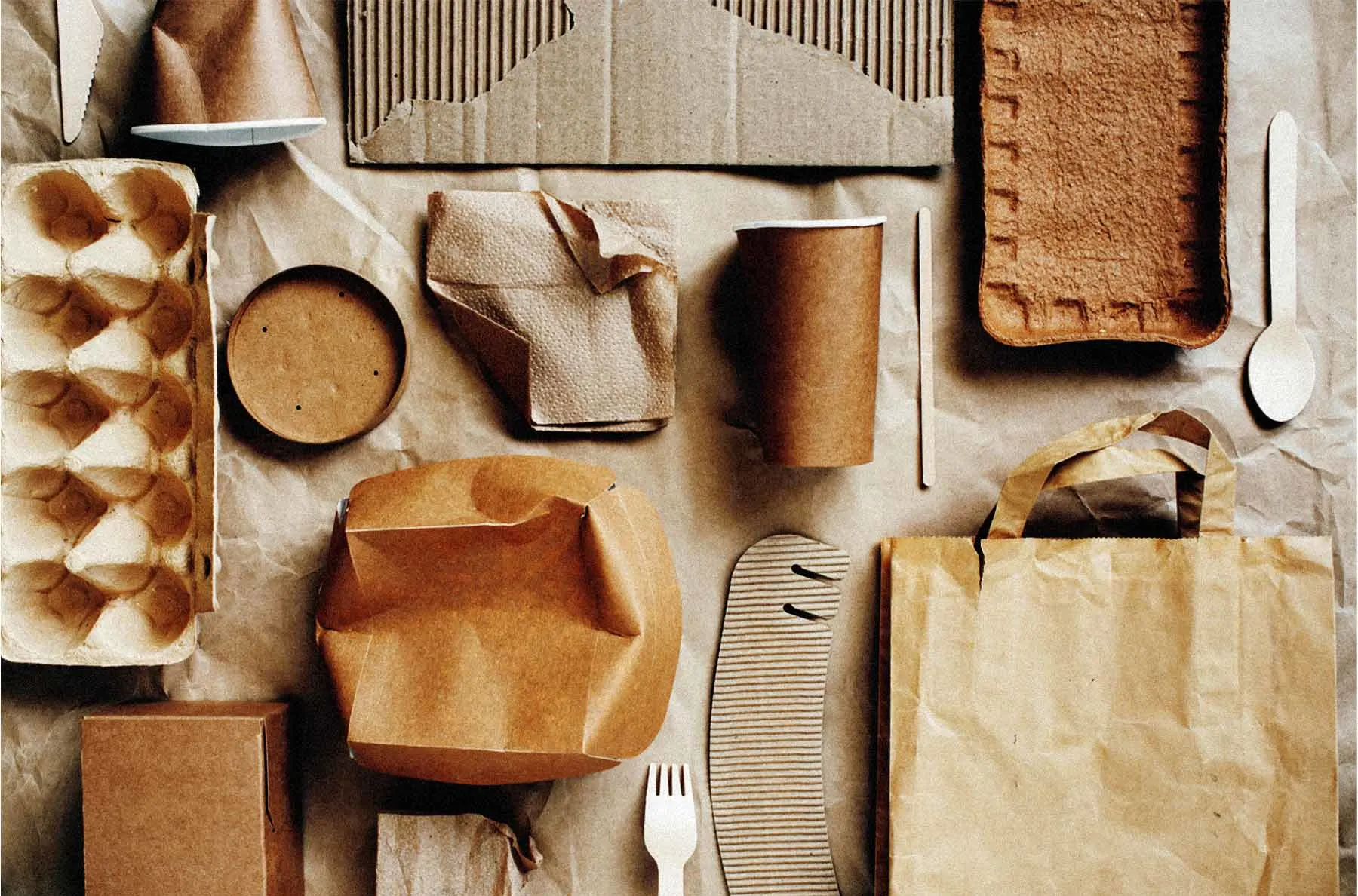 eco friendly paper packaging as sustainable alternative replacing plastic