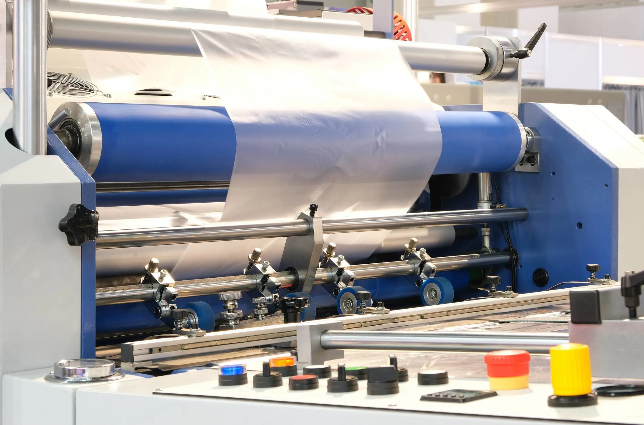 hybrid printing real-world applications in packaging marketing labels