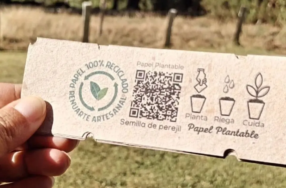 sustainable packaging label with recycled paper and QR code